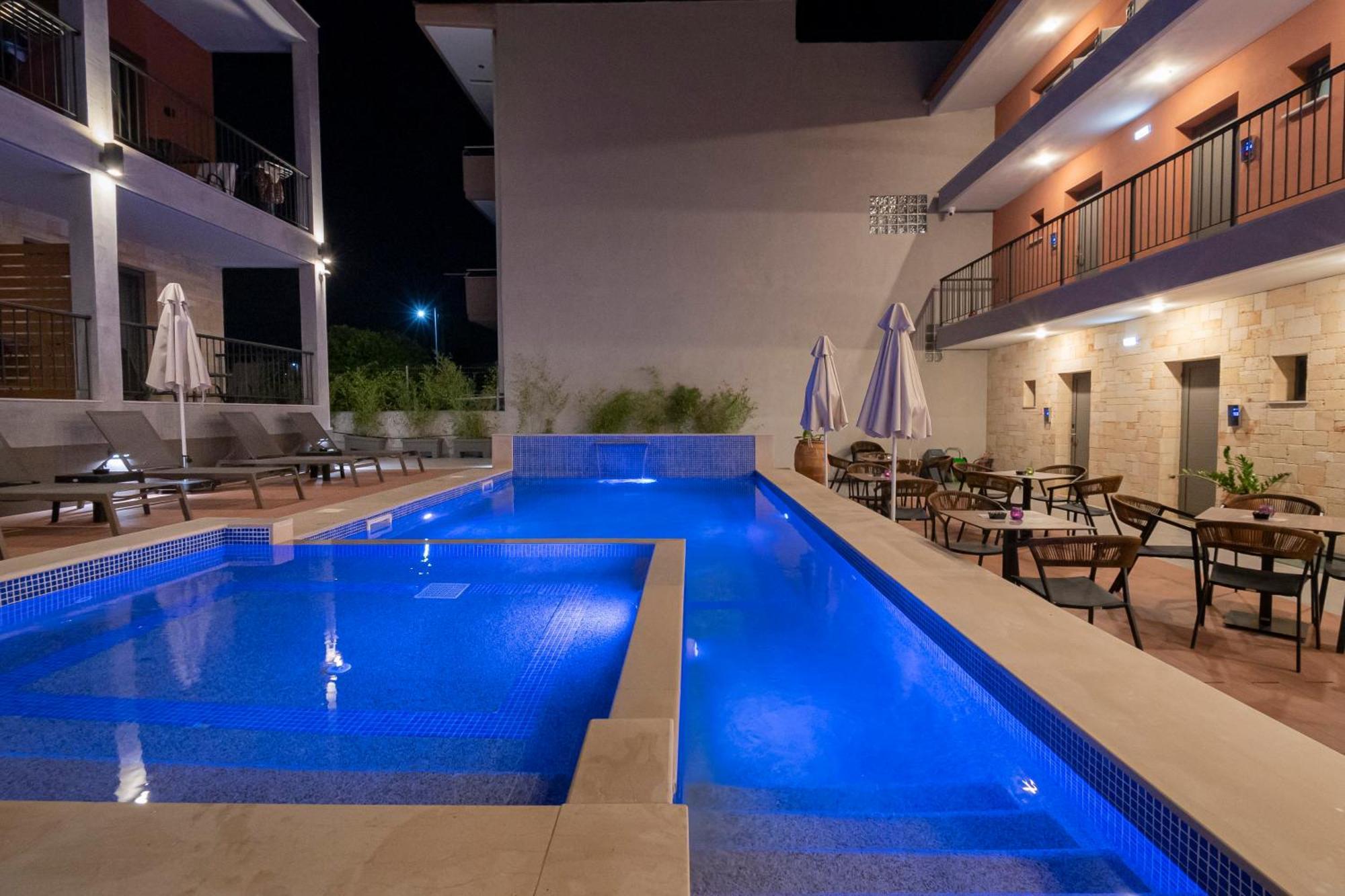 Maltepe Luxury Accommodation By Travel Pro Services Kallithea  Extérieur photo